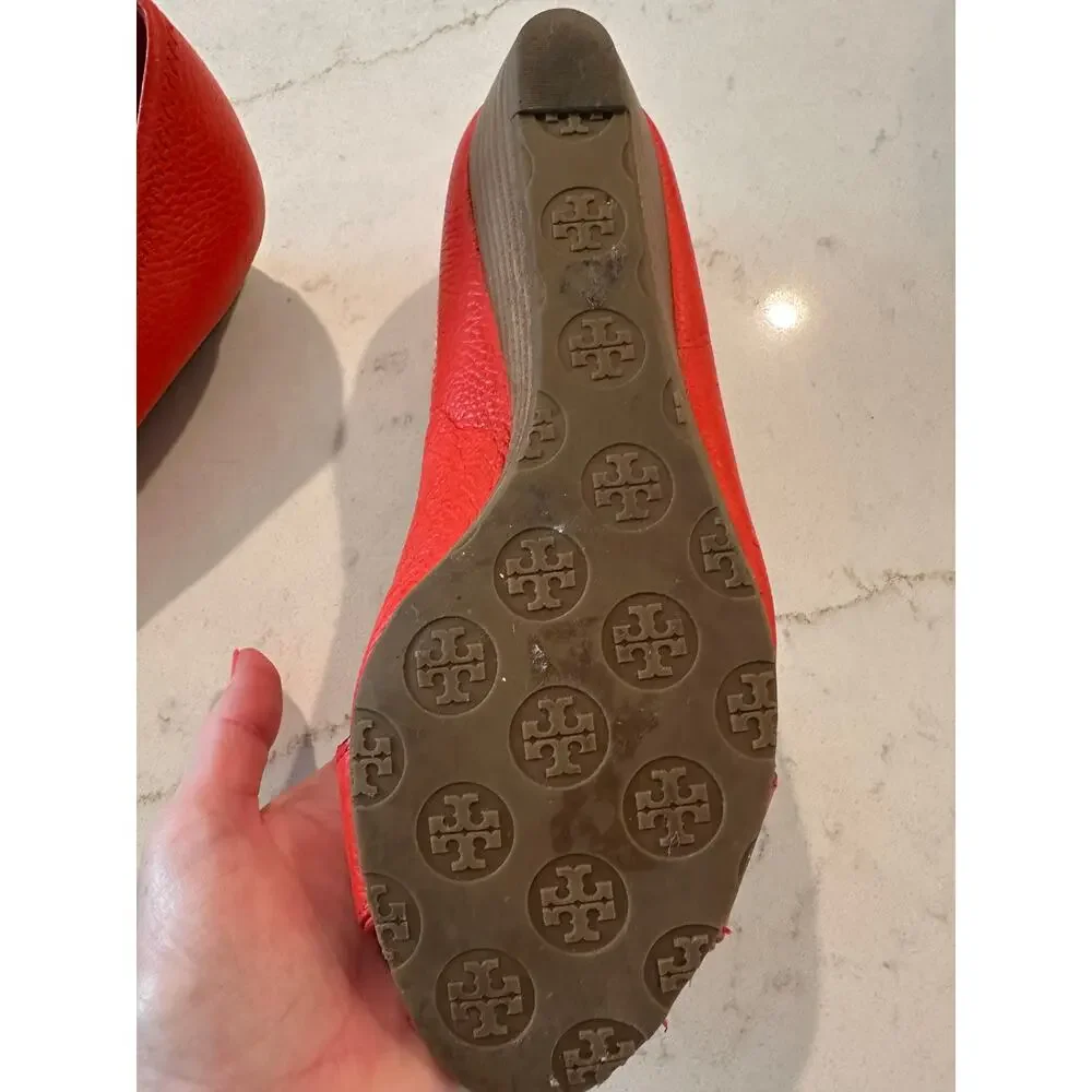 Tory Burch Orange Coral Peep Toe Leather Wedge Pumps Size 10M Gold Logo Office